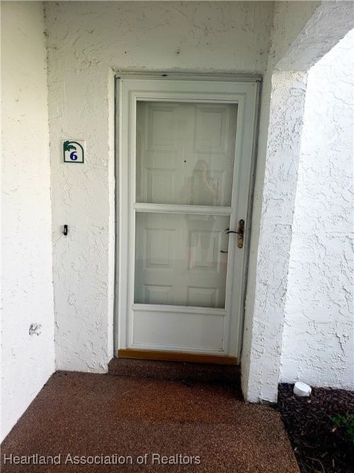 4701 Casablanca Cir, Sebring, FL, 33870-1252 | Card Image