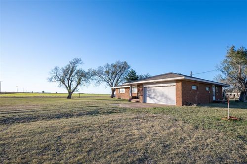 19669 E 610 Rd, Hennessey, OK, 73742-7706 | Card Image