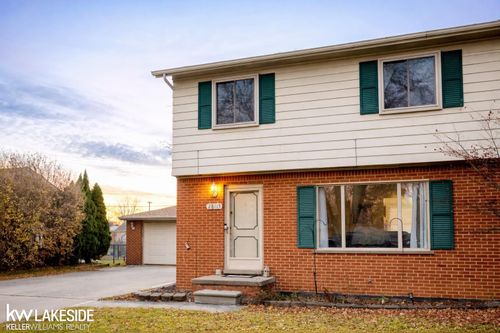 28115 Little Mack Ave, Saint Clair Shores, MI, 48081-1559 | Card Image