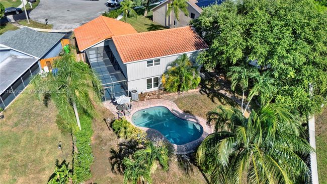 9381 Nw 41 St Pl, House other with 4 bedrooms, 3 bathrooms and null parking in Sunrise FL | Image 31