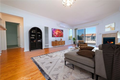 204-3516 E Ransom St, Long Beach, CA, 90804-2616 | Card Image