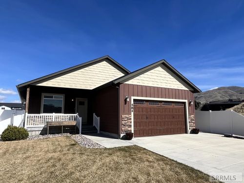 484 Double Eagle Dr, Pocatello, ID, 83204-4768 | Card Image