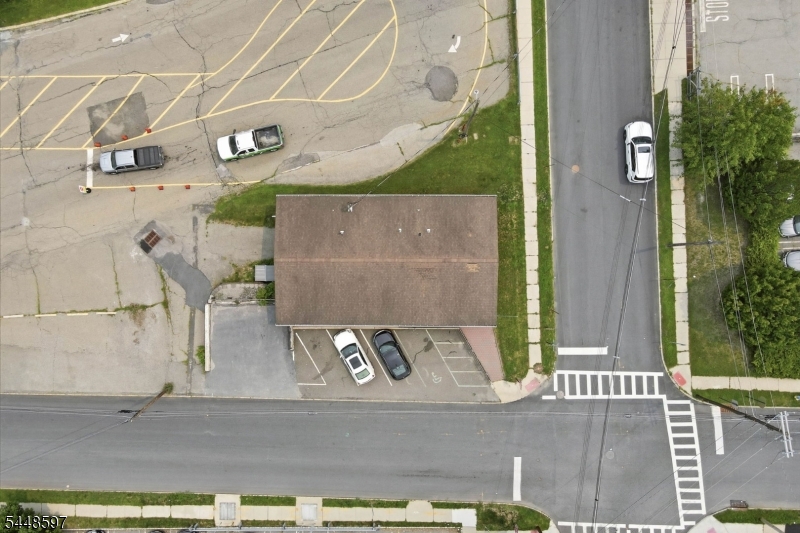 Commercial Sale in Newton Town