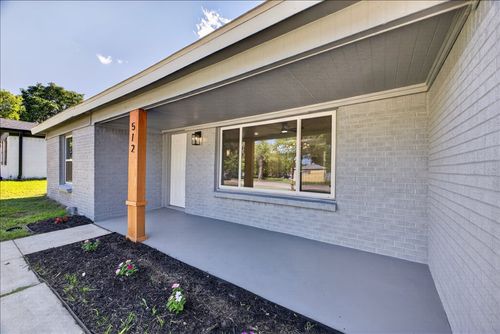 512 Mirike Dr, White Settlement, TX, 76108-2703 | Card Image