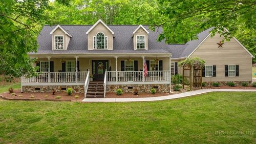970 Vox Rd, Sparta, NC, 28675-8954 | Card Image