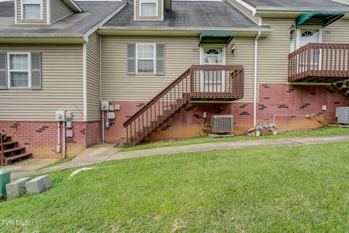 507-507 Cambridgeshire Ct, Johnson City, TN, 37615-4696 | Card Image