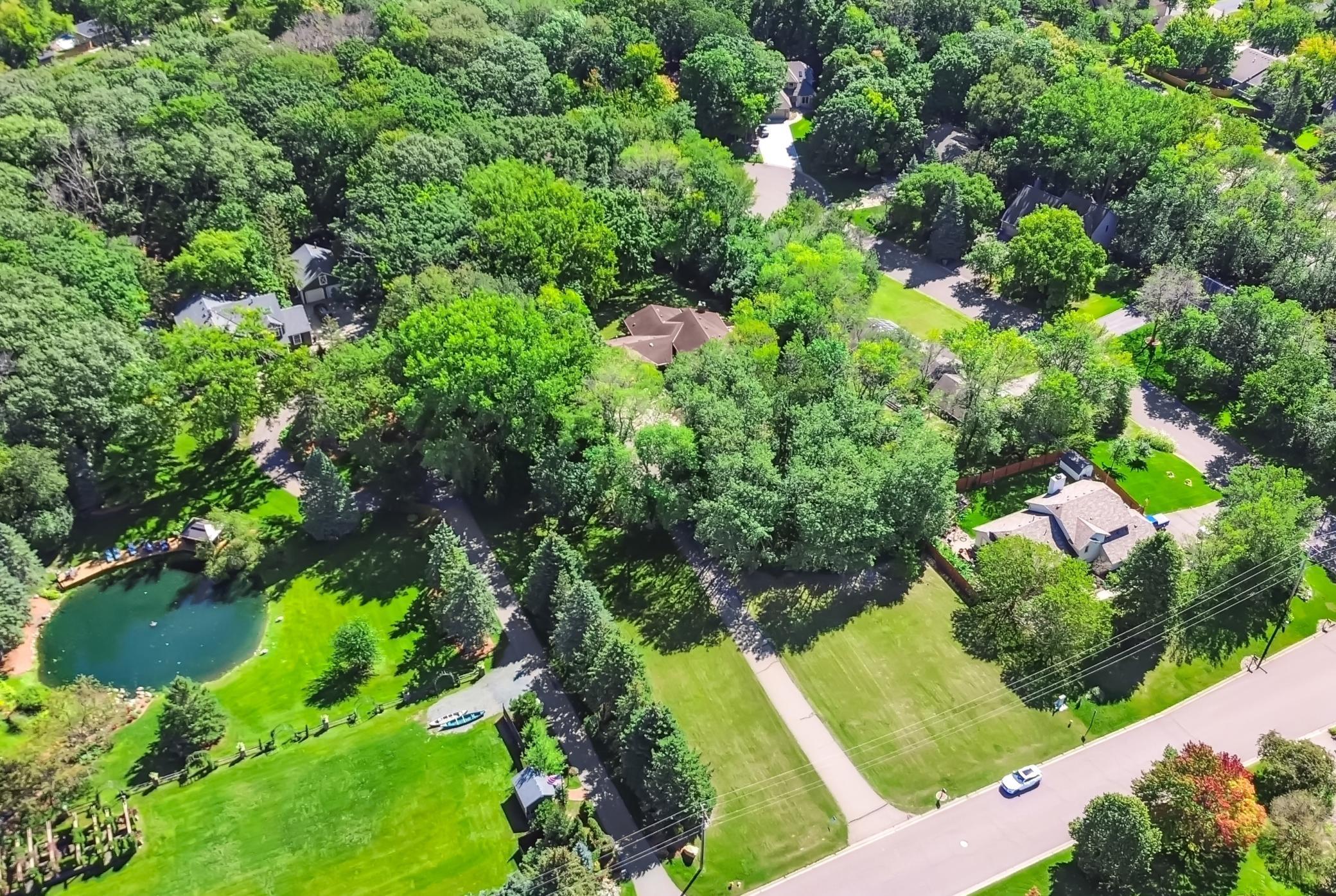 Juneau Ln, Minneapolis, MN 55446