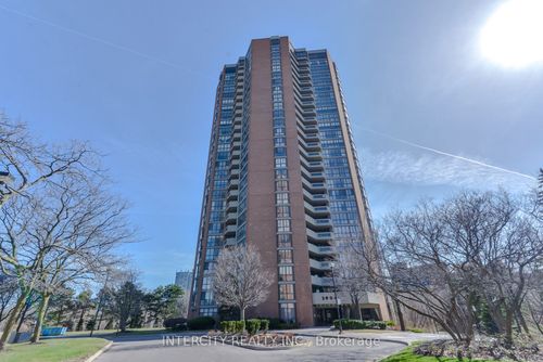 308-2000 Islington Ave, Etobicoke, ON, M9P3S7 | Card Image