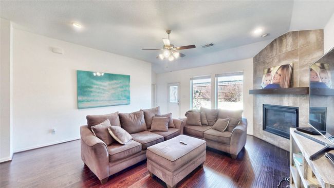 1636 Pike Dr, House other with 4 bedrooms, 3 bathrooms and null parking in Forney TX | Image 12
