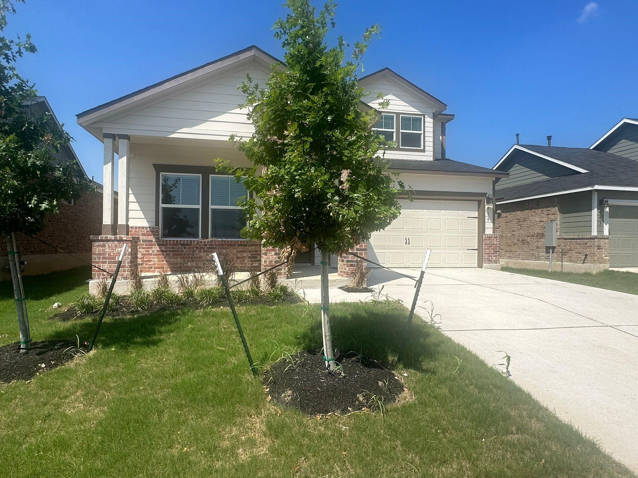 Residential Lease in Kyle 2