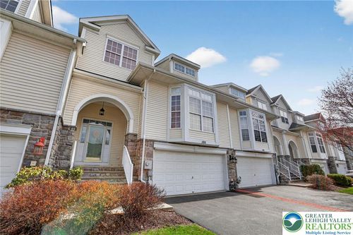 186 Oakmont Ct, EASTON, PA, 18042-6987 | Card Image