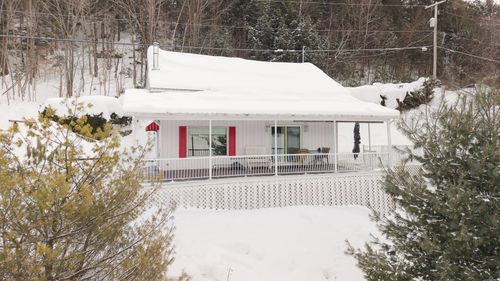 1101 Ch Du Lac-Des-Piles, Shawinigan, QC, G9T0B4 | Card Image