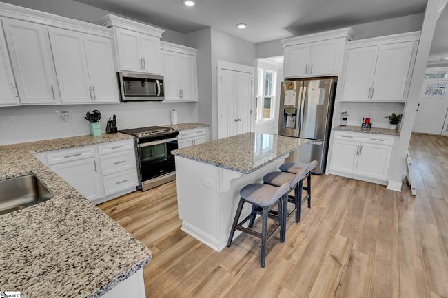 517 Robinwood Pl, House other with 4 bedrooms, 3 bathrooms and 2 parking in Duncan SC | Image 12