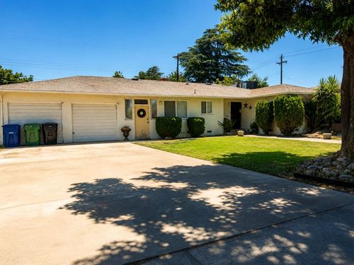 605 Willis Ave, Madera, CA, 93637 | Card Image