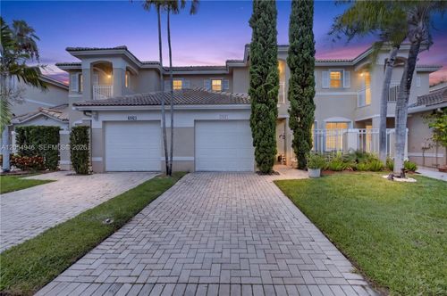 17071 Nw 22nd St, Pembroke Pines, FL, 33028-2002 | Card Image