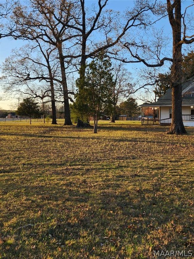 1432 Ingram Rd, House other with 4 bedrooms, 2 bathrooms and null parking in Elmore AL | Image 5