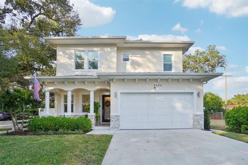 3203 W Fielder St, TAMPA, FL, 33611-2911 | Card Image