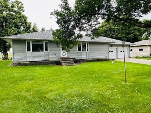 75 4th St Nw, Clara City, MN, 56222-1402 | Card Image