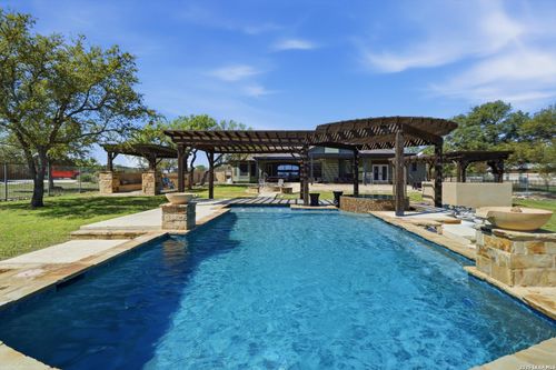 439 Mystic Pkwy, Spring Branch, TX, 78070-5272 | Card Image