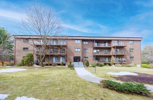 8-7 Ledgewood Way, Peabody, MA, 01960-1369 | Card Image