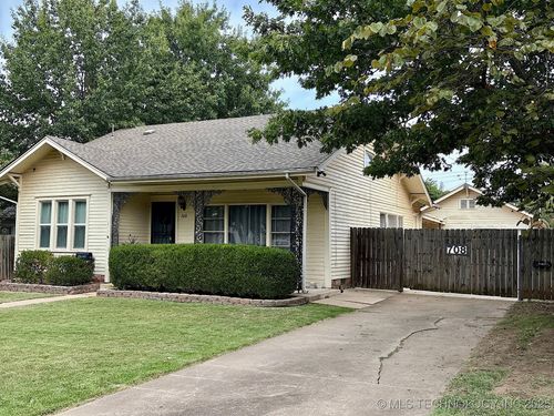 708 E Broadway St, Cushing, OK, 74023-3435 | Card Image