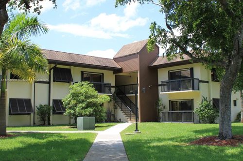 apt-927-7925 Sw 86th St, Miami, FL, 33143-7019 | Card Image