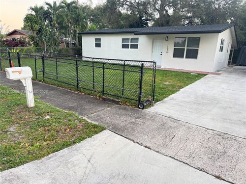 1270 Ne 207th Ter, Miami, FL, 33179-2021 | Card Image