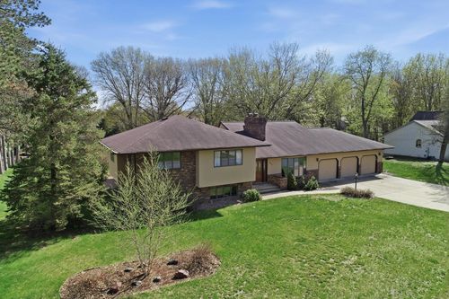 2932 Plum Tree Cir N, MENOMONIE, WI, 54751-2384 | Card Image