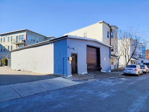 12 Banton St, Boston, MA, 02124-2405 | Card Image