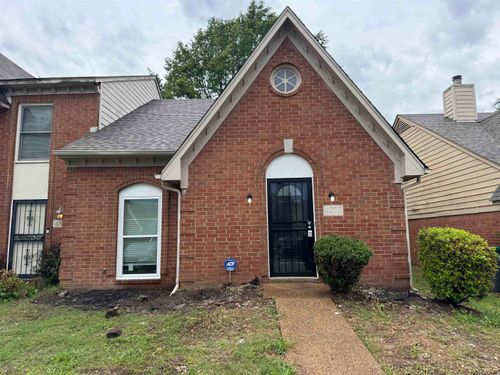 4397 Forest Valley Cv, Memphis, TN, 38141-6866 | Card Image