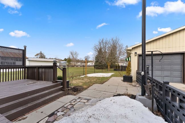 28 Centre St, House other with 4 bedrooms, 1 bathrooms and 4 parking in Edwardsburgh ON | Image 32