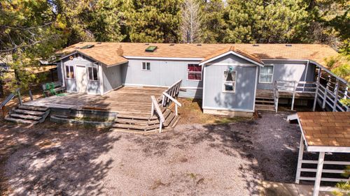 15990 Lava Dr, La Pine, OR, 97739-9913 | Card Image