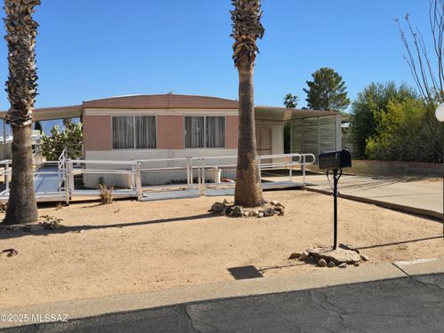 201 W Rama Drive, Green Valley, AZ, 85614 | Card Image