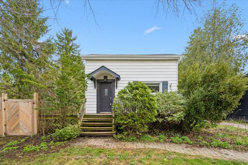 75 Wellesley St, Elora, ON, N0B1S0 | Card Image