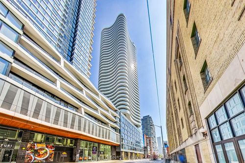 4002-403 Church St, Toronto, ON, M4Y0C9 | Card Image