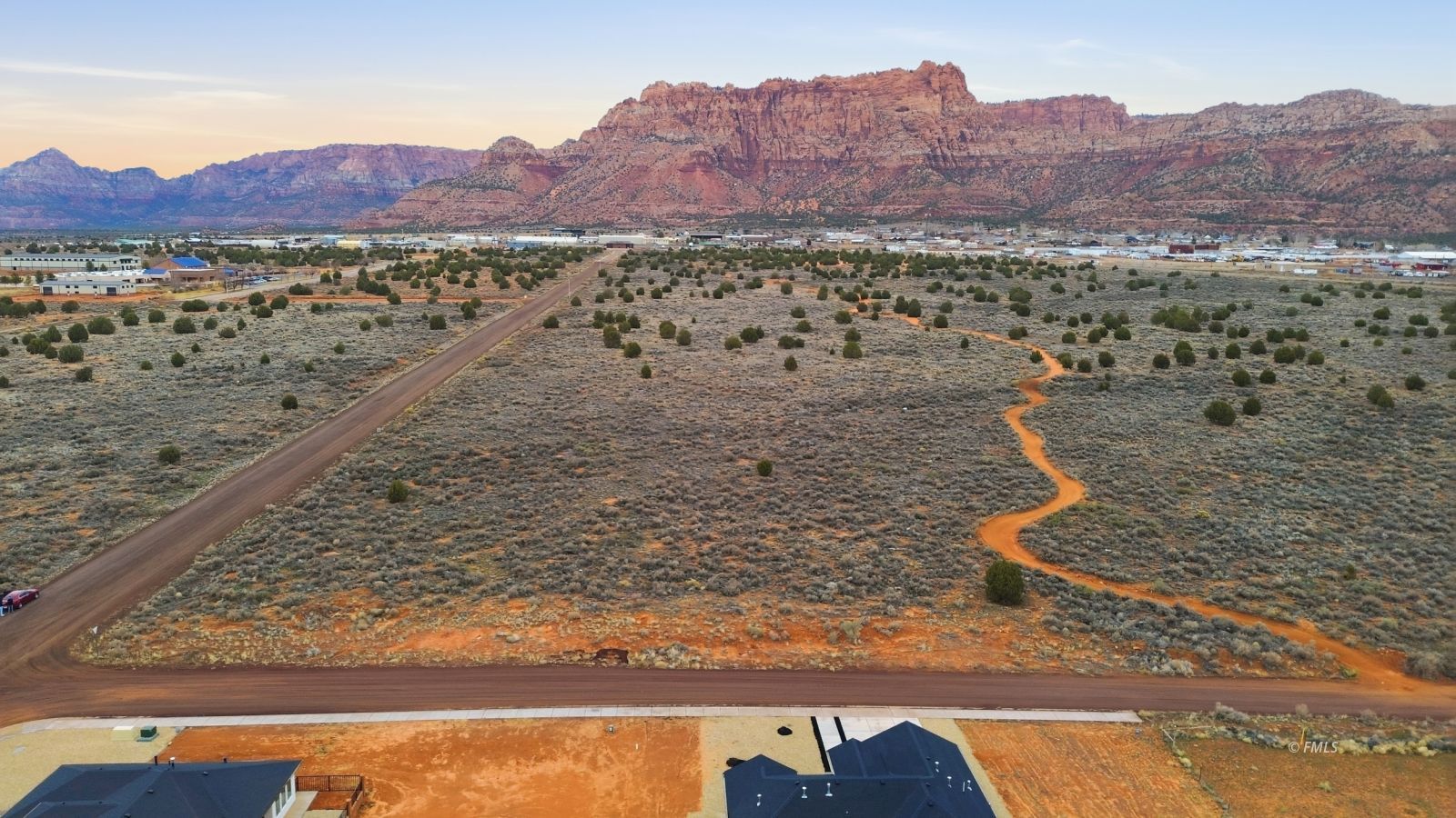 Land in Colorado City