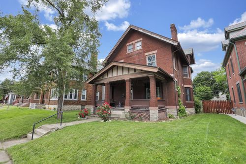 866 S Champion Ave, Columbus, OH, 43206-1512 | Card Image