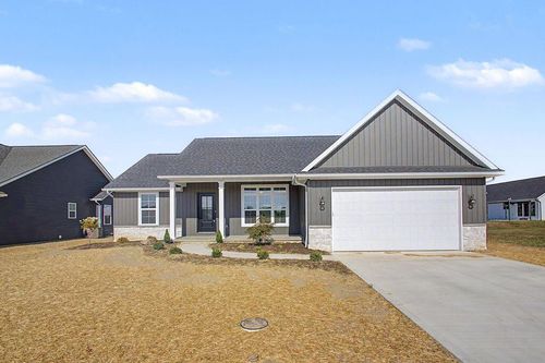 204 De Rosa Dr, Johnstown, OH, 43031-7560 | Card Image