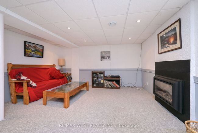 3 Henry Gate, House other with 4 bedrooms, 3 bathrooms and 9 parking in Nobleton ON | Image 27