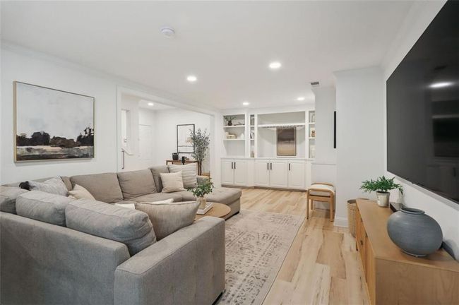 110 Valley Summit Ct, House other with 5 bedrooms, 5 bathrooms and 3 parking in Roswell GA | Image 46