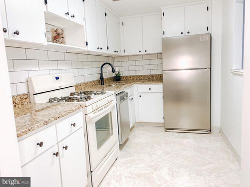 apt-n122-309 Florence Ave, JENKINTOWN, PA, 19046-2604 | Card Image