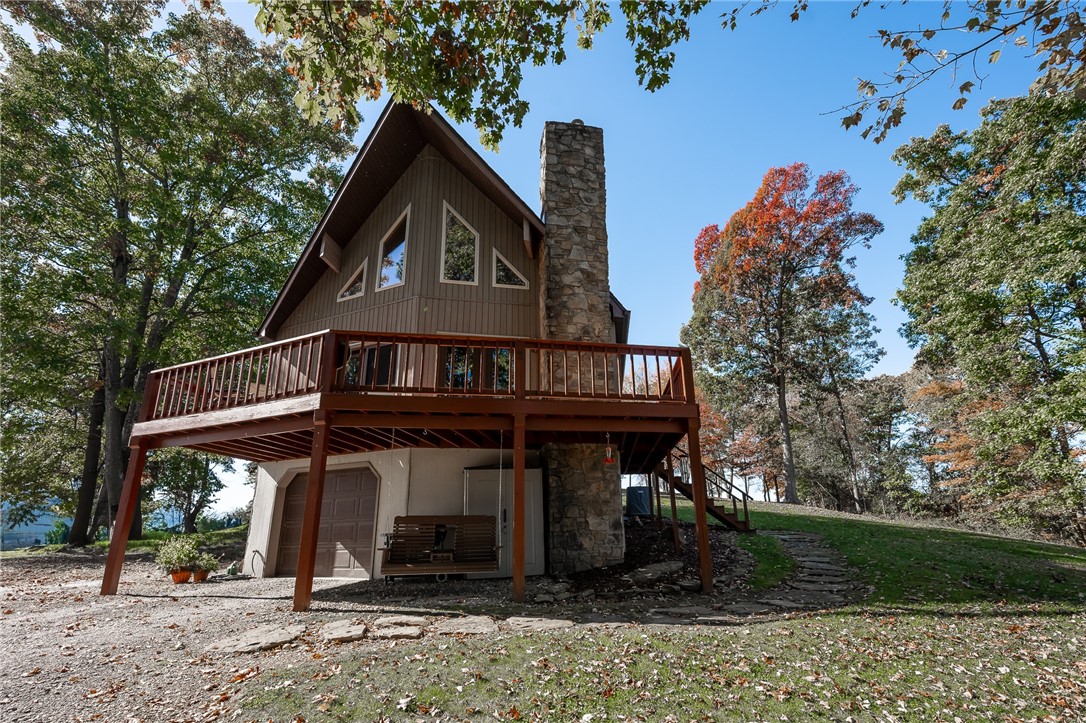 Residential in Cowanshanock Twp