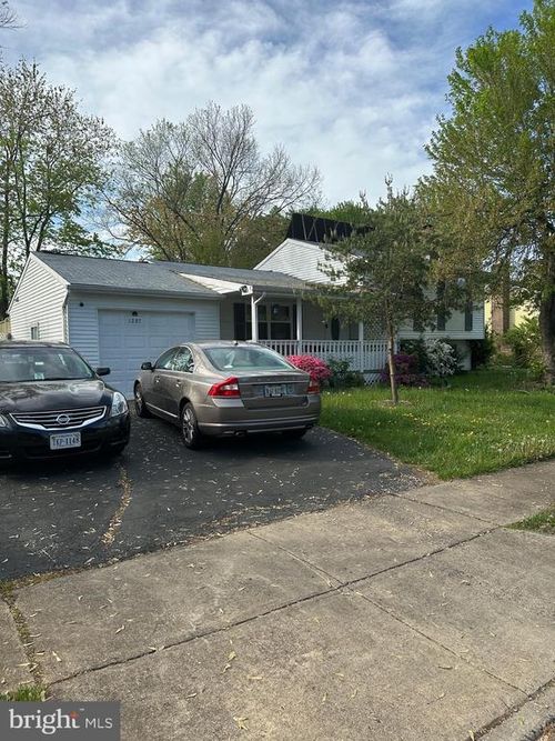 1207 Sunrise Ct, HERNDON, VA, 20170-4119 | Card Image