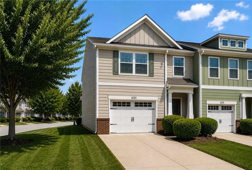6125 Elmshorn Way, Alpharetta, GA, 30004-5754 | Card Image