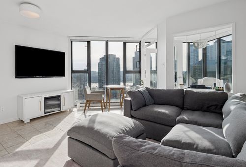 1502-1155 Homer St, Vancouver, BC, V6B5T5 | Card Image