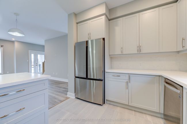 25 - 33 Jarvis St, House attached with 3 bedrooms, 3 bathrooms and 1 parking in Brantford ON | Image 16