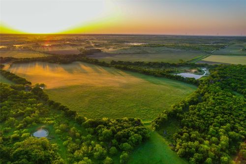 7526 Fm 2114, Hubbard, TX, 76648-4766 | Card Image