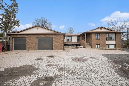 1057 Carp Rd, Stittsville, ON, K2S1B9 | Card Image