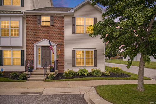 117 Patrick St, South Bend, IN, 46637-3374 | Card Image