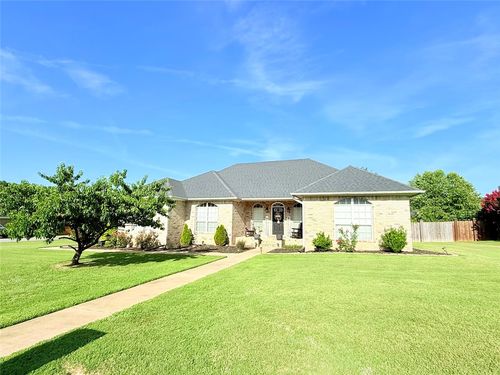 23 Angelfish Ave, Russellville, AR, 72802-2333 | Card Image